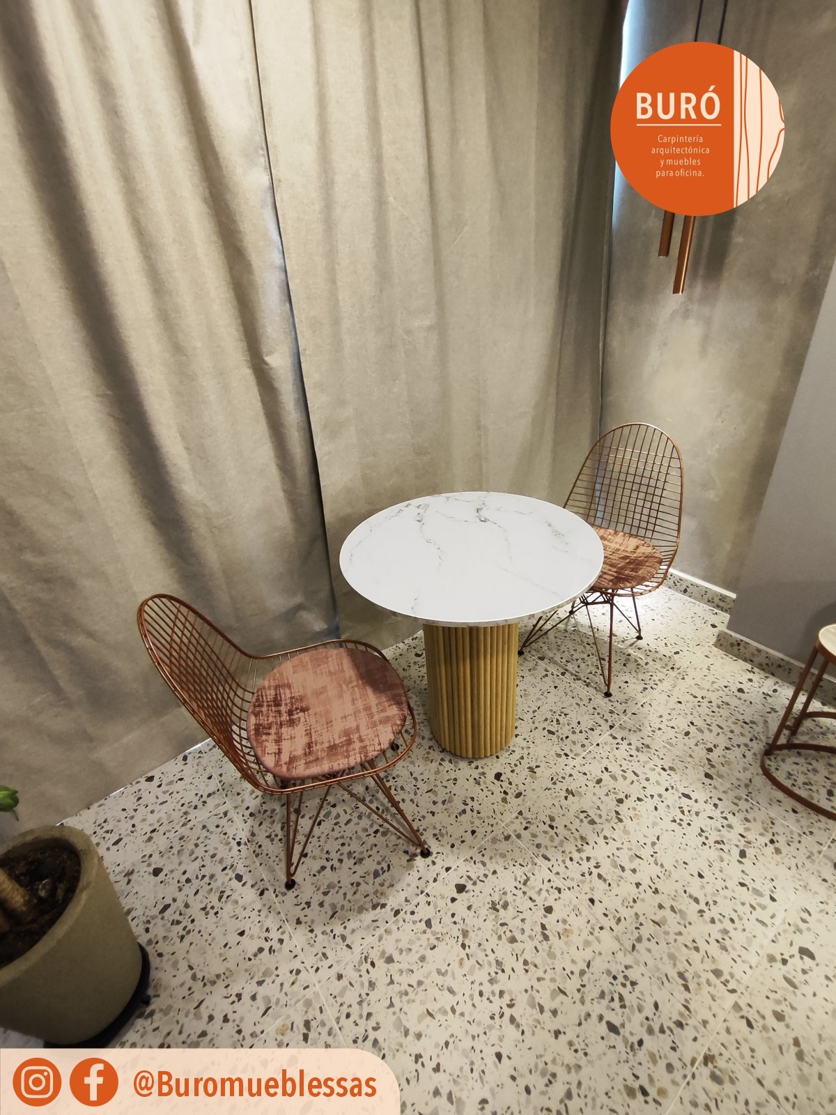 Mobiliario Hotel 0.16.jpg